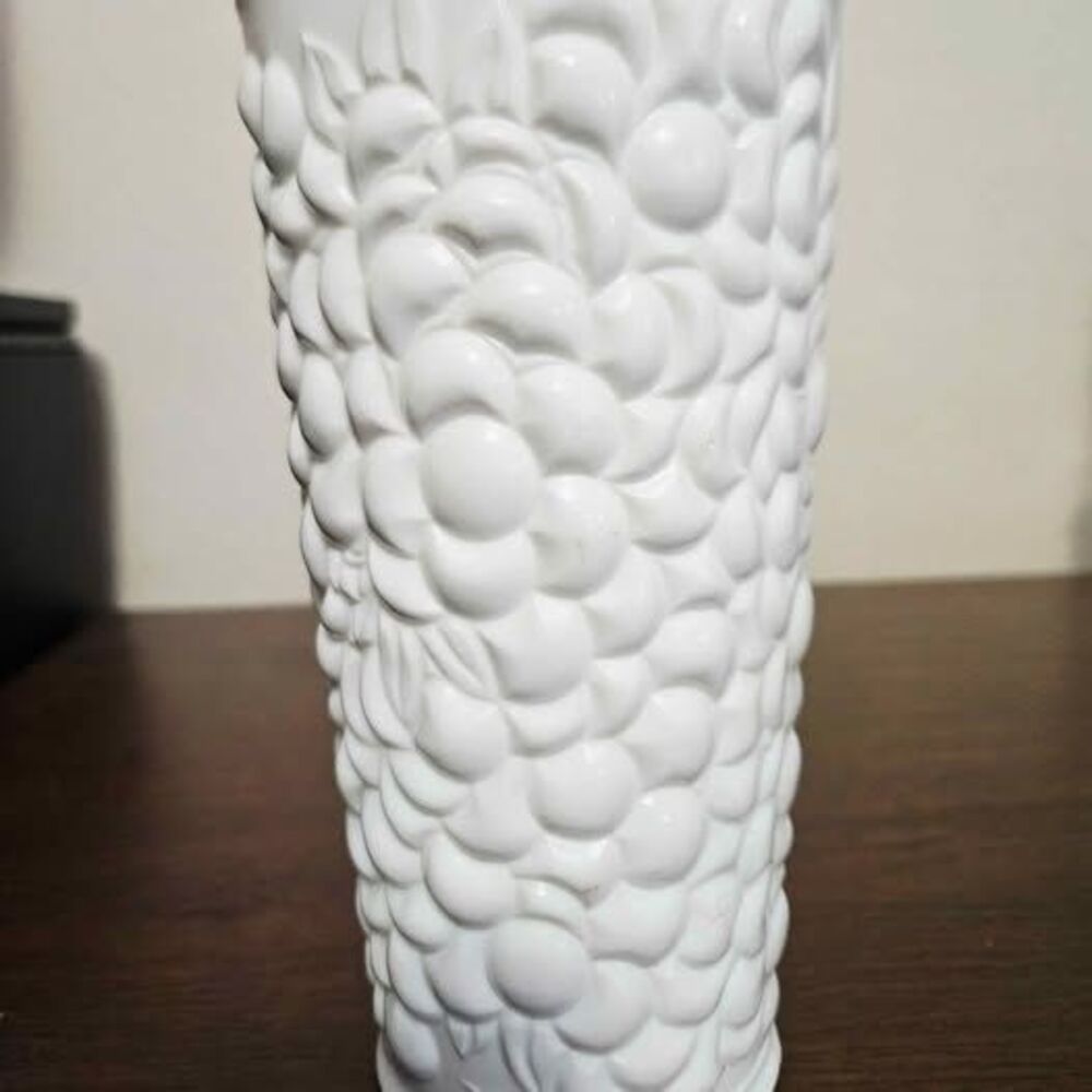 Vintage Indiana Glass Milk Glass Grape Leaf Vase 7.5”